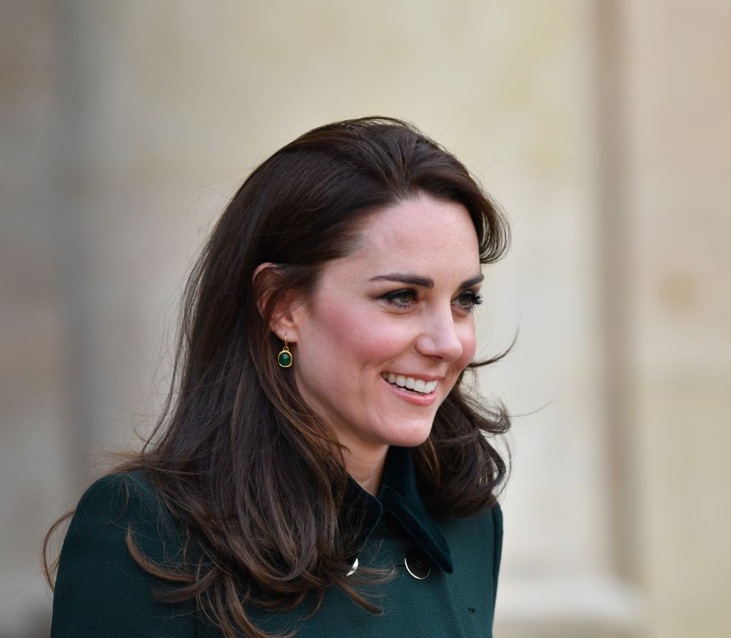 Kate Middleton *truly* embraced her inner princess in this sparkly ...