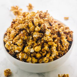 Vegan-Caramel-Popcorn-Healthy-Recipe-2-1.jpg
