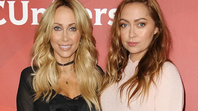 tish-brandi-cyrus