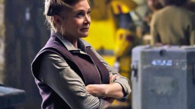 star-wars-force-awakens-06_612x380-600x373_0-700x525