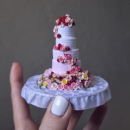 tiny cake