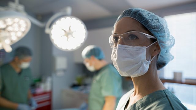 woman surgeon