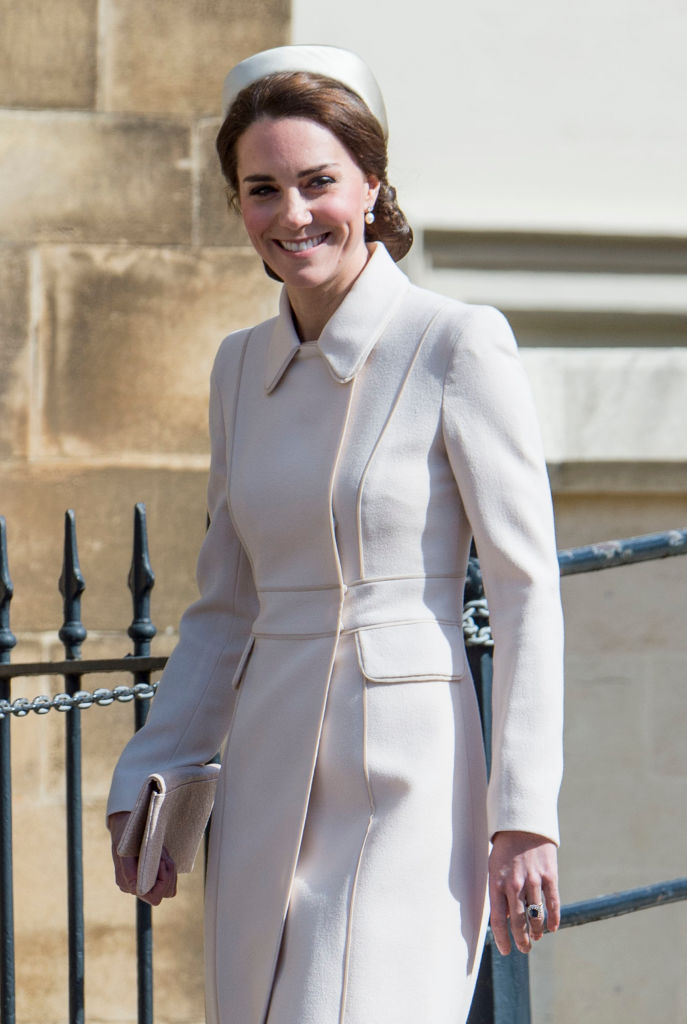 Duchess Kate's proves she's our Easter princess with this pastel outfit ...