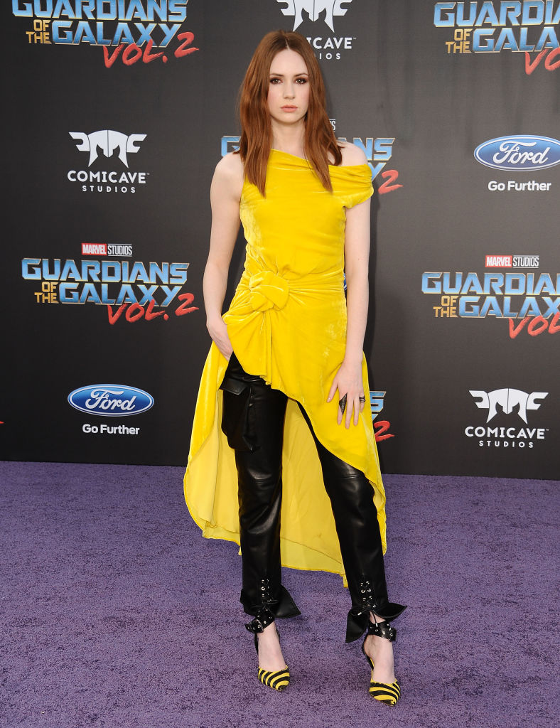 Karen Gillan fully owned this yellow and black look at the 