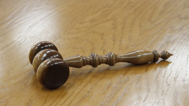 gavel-1017953_1920