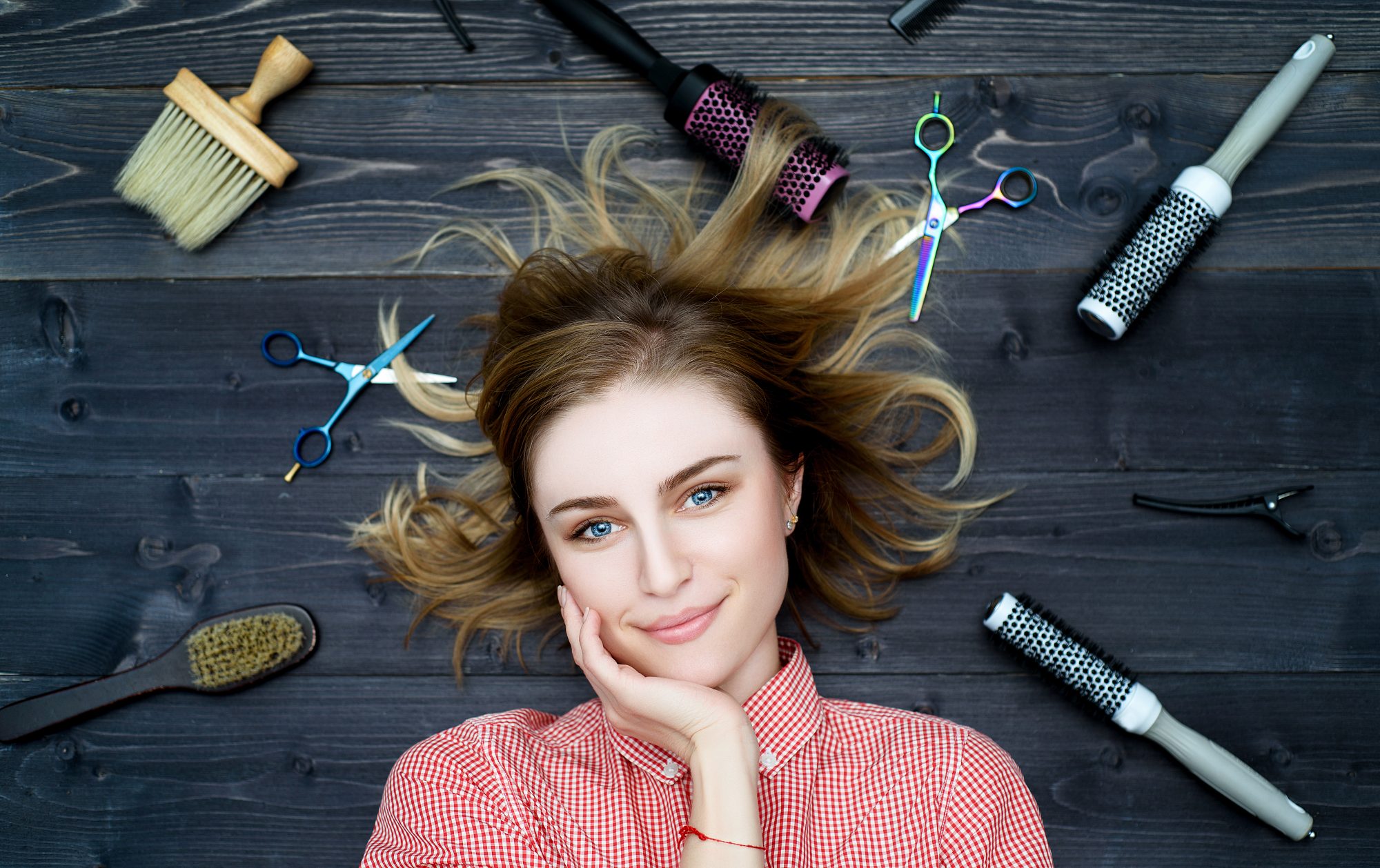 Here's how much you should be tipping your hairdresser -  HelloGigglesHelloGiggles