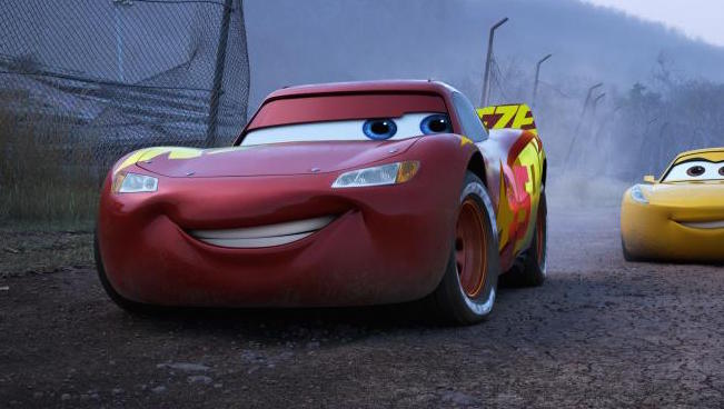 Cars 3: Watch Lightning McQueen Crash Out In New Trailer