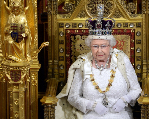 Queen Elizabeth is about to MAJORLY break the royal dress code for the ...