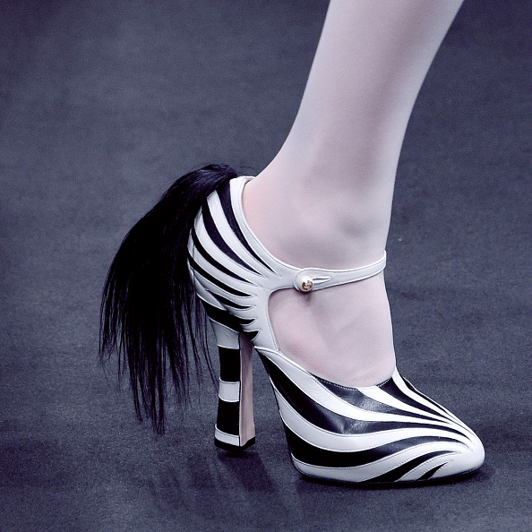 Gucci sales zebra heels