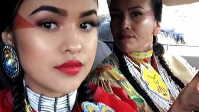 tia woods and mother