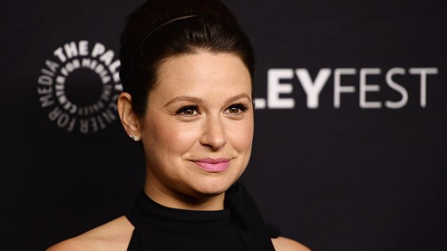 katie lowes