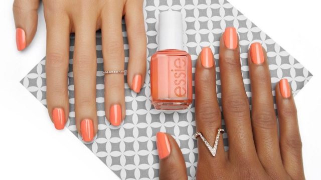essie