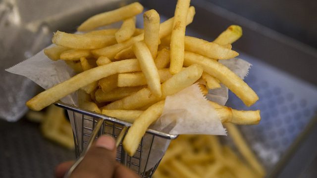 US-LIFESTYLE-RESTAURANTS-BURGERS