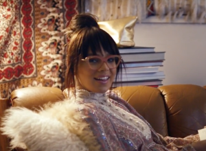 Hailee Steinfeld's music video for "Most Girls"