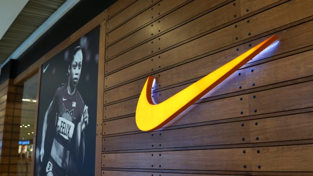 NikeLogo
