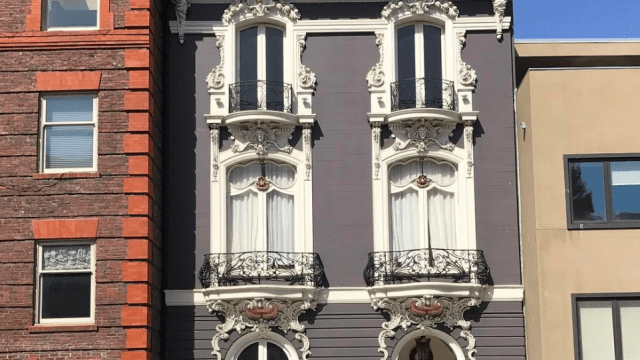 airbnb_hotel