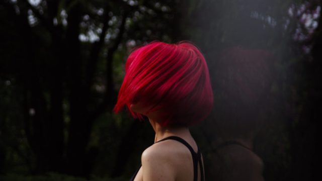 7 things to know before dyeing your hair red - HelloGigglesHelloGiggles