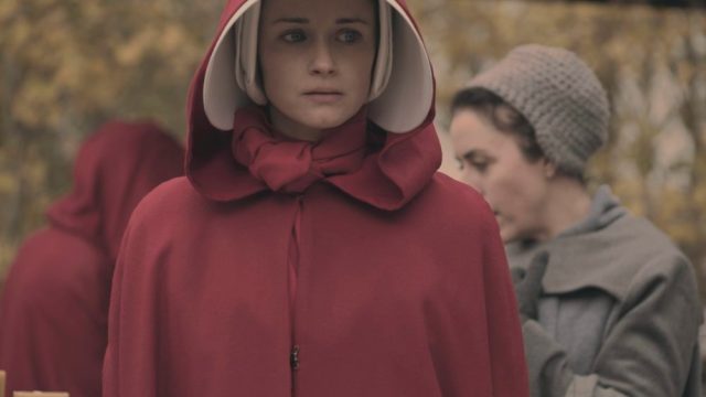 Handmaid's Tale Alexis Bledel