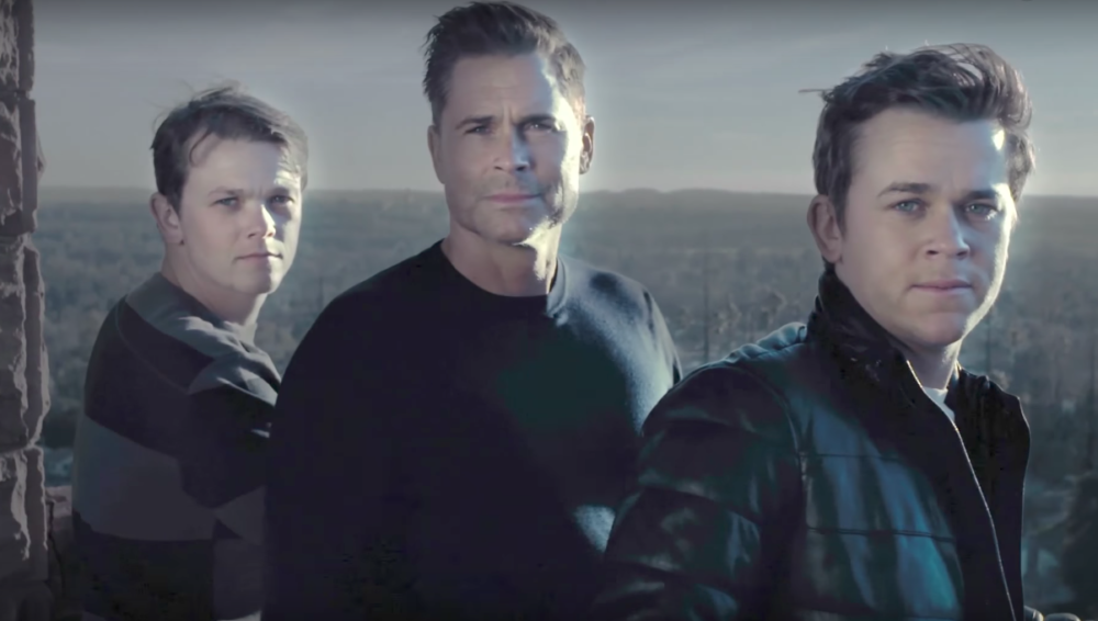 The first trailer for Rob Lowe's supernatural ghost-hunting show is ...