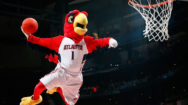 atlanta hawks mascot