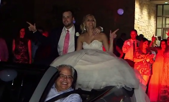 This bride and groom s epic wedding fail is taking over the