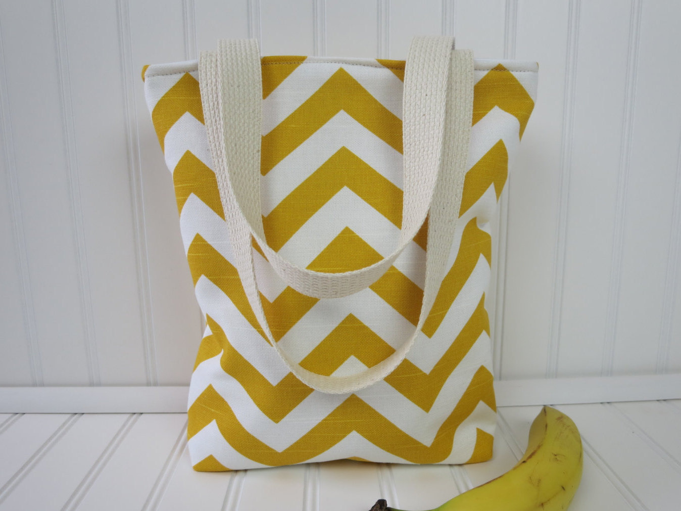 Kate spade bananas lunch on sale bag