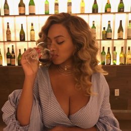 Beyoncé drinking wine