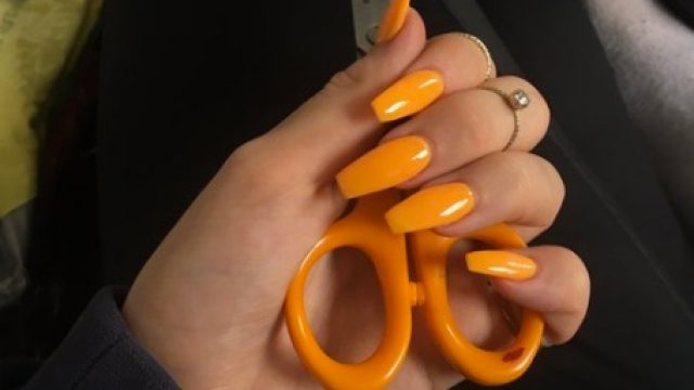 matching manicures