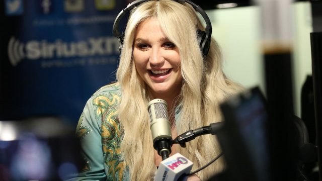 kesha-rainbow