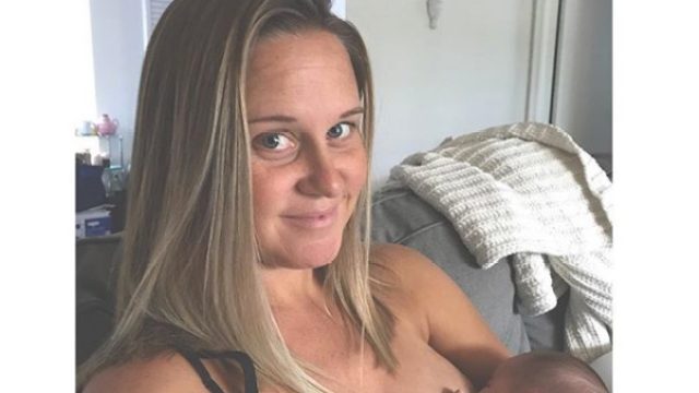 breastfeeding mom