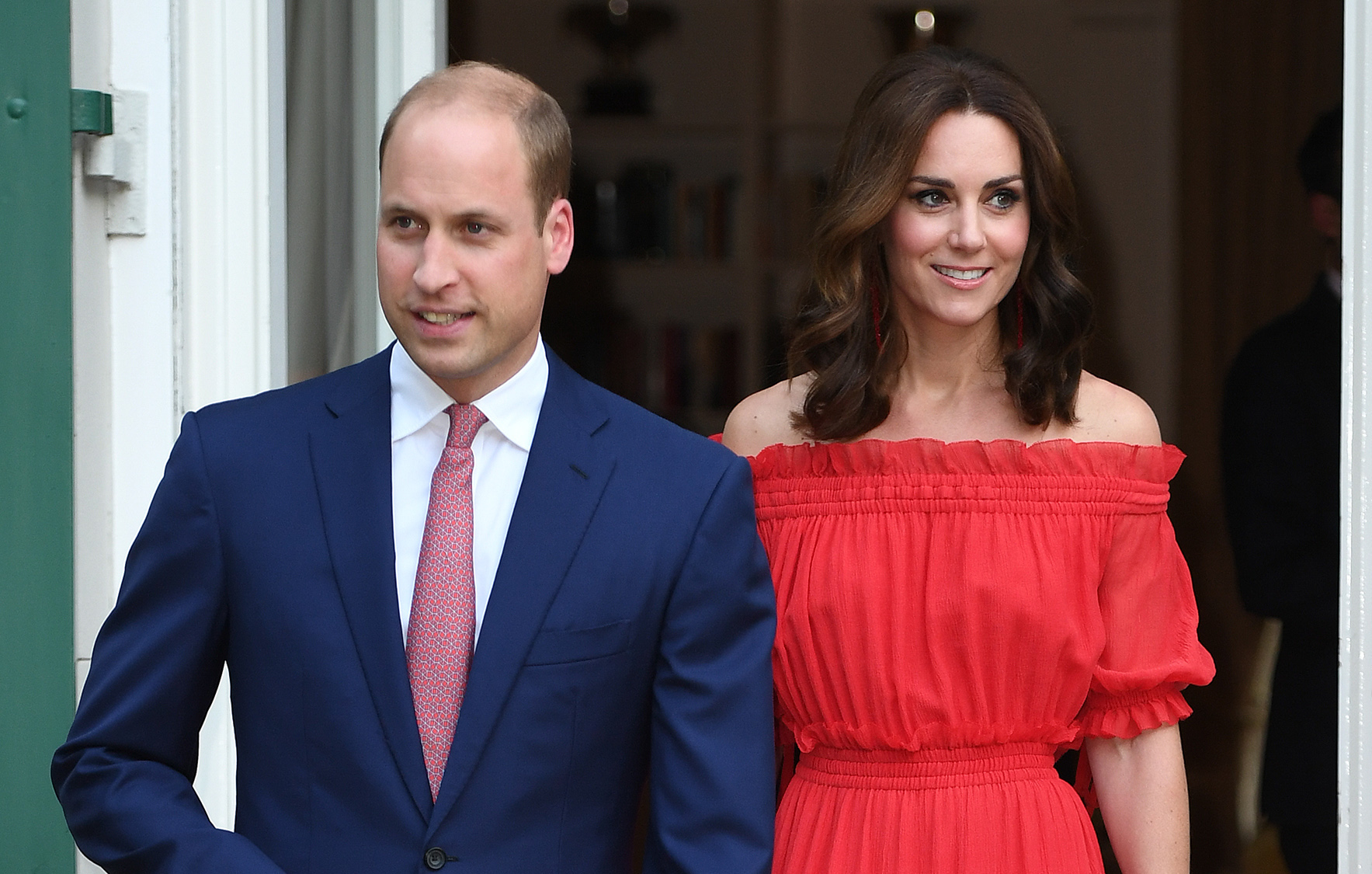 Kate Middleton and Prince William always break this morbid royal rule ...