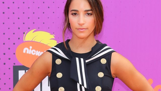 Aly Raisman attends the 2017 Nickelodeon Kids' Choice Sports Awards