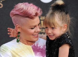 pink-with-daughter-willow