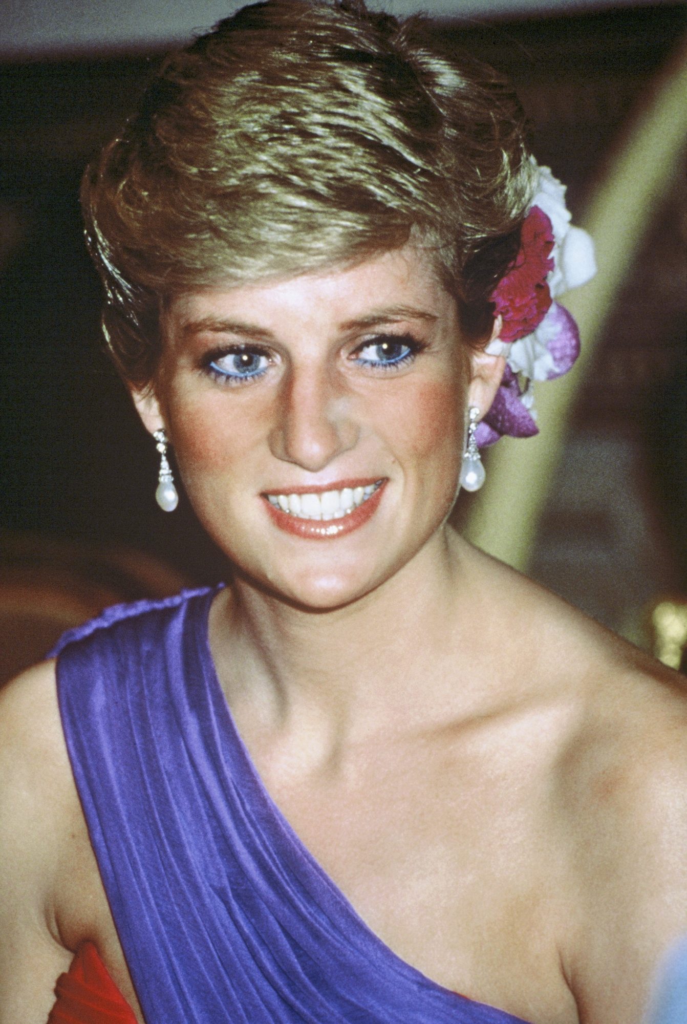 Princess Diana Stopped Wearing Her Signature Blue Eyeliner For This Reason