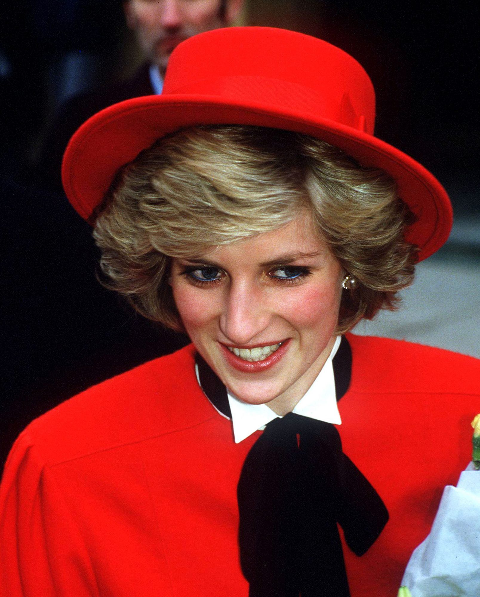 Princess Diana stopped wearing her signature blue eyeliner for this ...