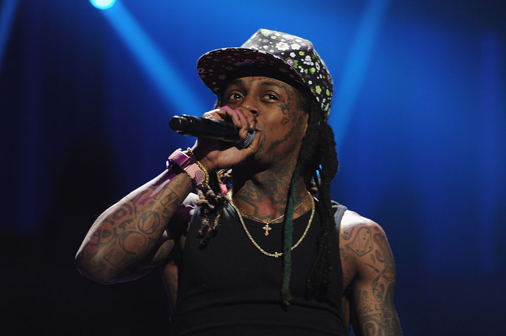 Lil Wayne has been hospitalized after suffering a seizure ...