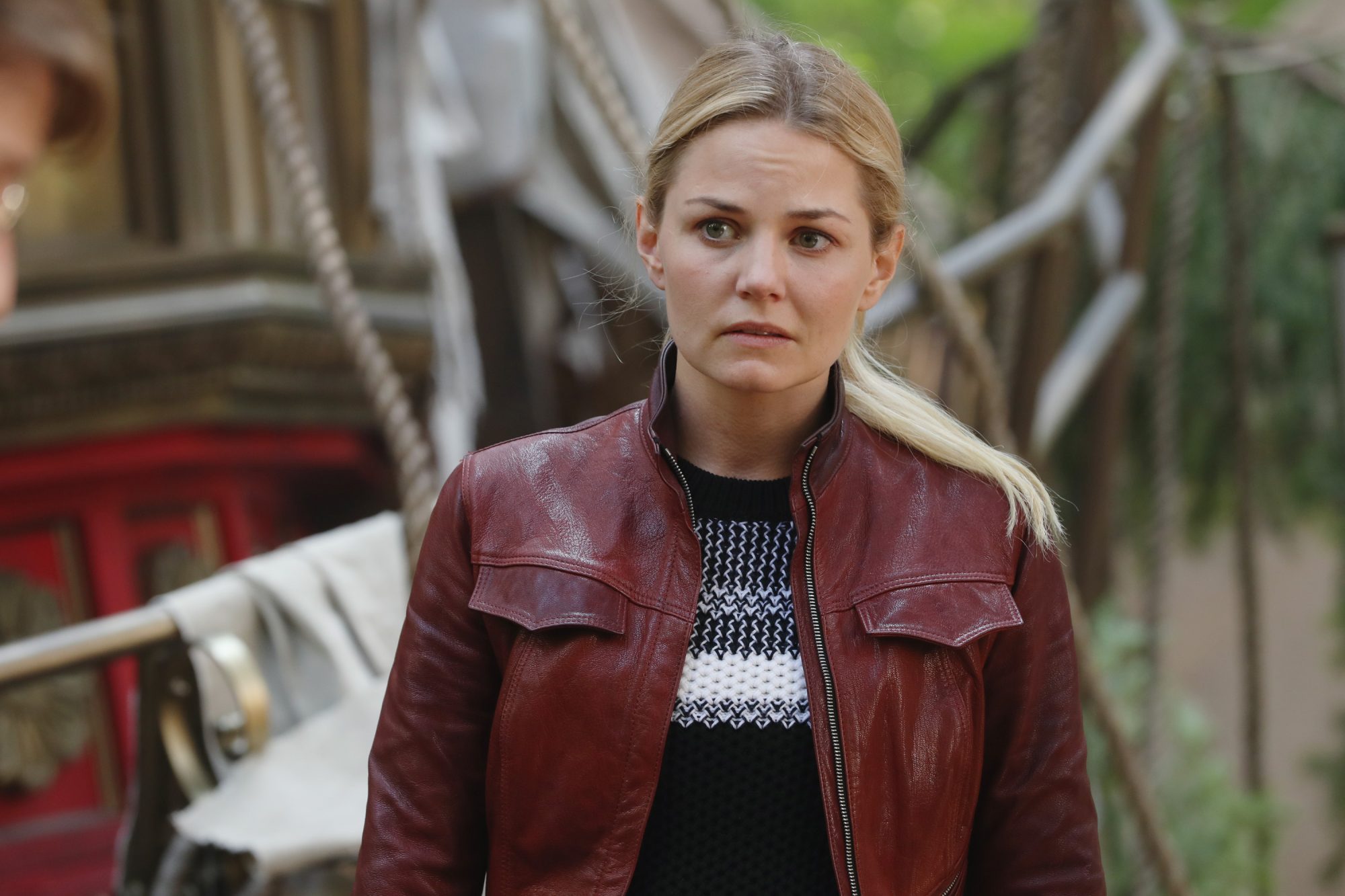 Once Upon a Time' Season 7 Spoilers: Jennifer Morrison Returns as Emma –  TVLine