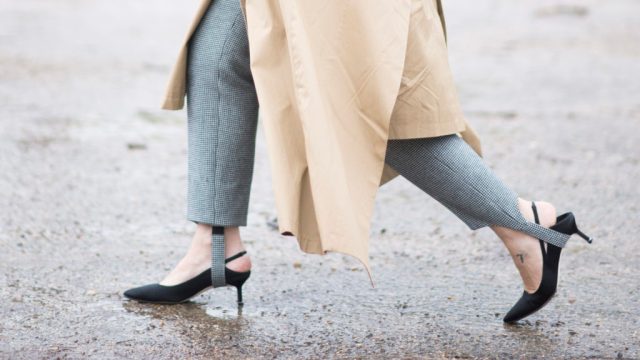 Stirrups pants and kitten heels fashion trends