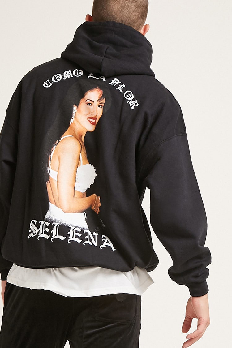 You can now buy Selena Quintanilla tees at Forever 21HelloGiggles