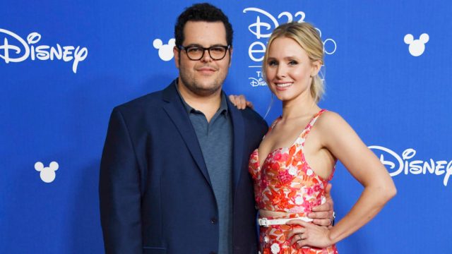 Kristen Bell and Josh Gad