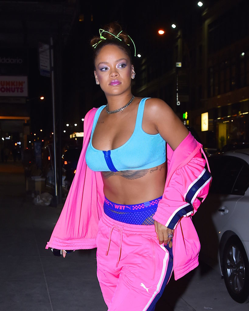 Rihanna's fishnet and sports bra combo at NYFW has us dreaming in ...