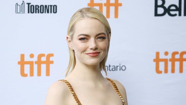 Emma Stone arrives to the "Battle of the Sexes" premiere - 2017 TIFF - Premieres, Photo Calls and Press Conferences held on September 10, 2017 in Toronto, Canada.