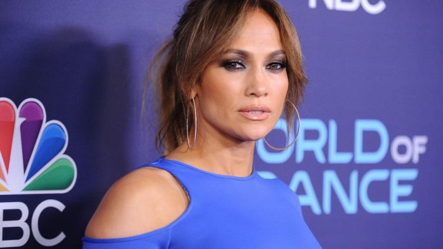 Jennifer-lopez-t-shirt
