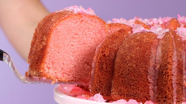 Grapefruit Seltzer Cake