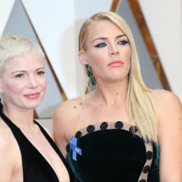 Michelle Williams (L) and Busy Philipps arrive at the 89th Annual Academy Awards at Hollywood & Highland Center on February 26, 2017 in Hollywood, California.