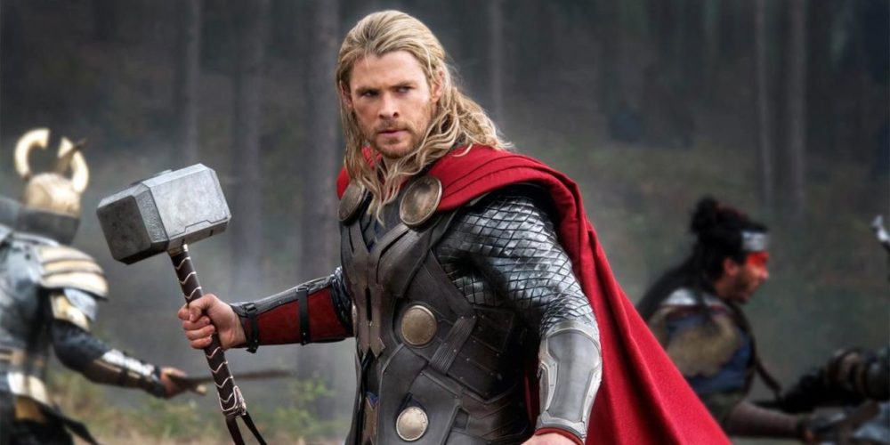 Chris Hemsworth doesn t miss Thor s hammer in