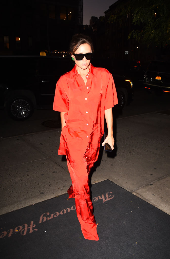 Only Victoria Beckham could pull off bright red silk pajamas for a ...