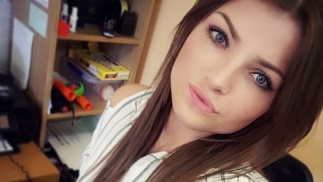 Natalie Weaver makeup