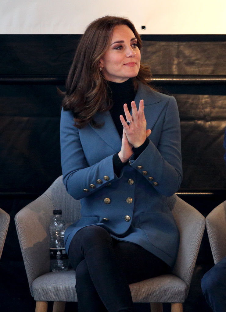 Kate Middleton Never Wears Nail Polish In Public And Heres Why Hellogiggleshellogiggles 