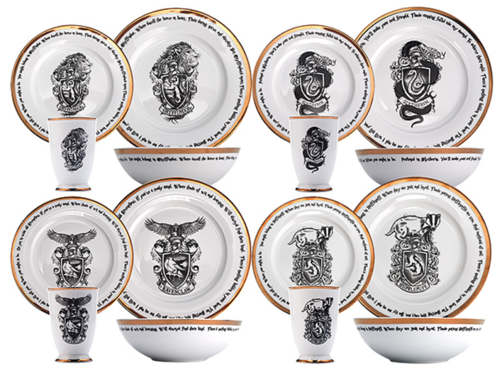 These Harry Potter Plates Will Make You Feel Like You're at Hogwarts